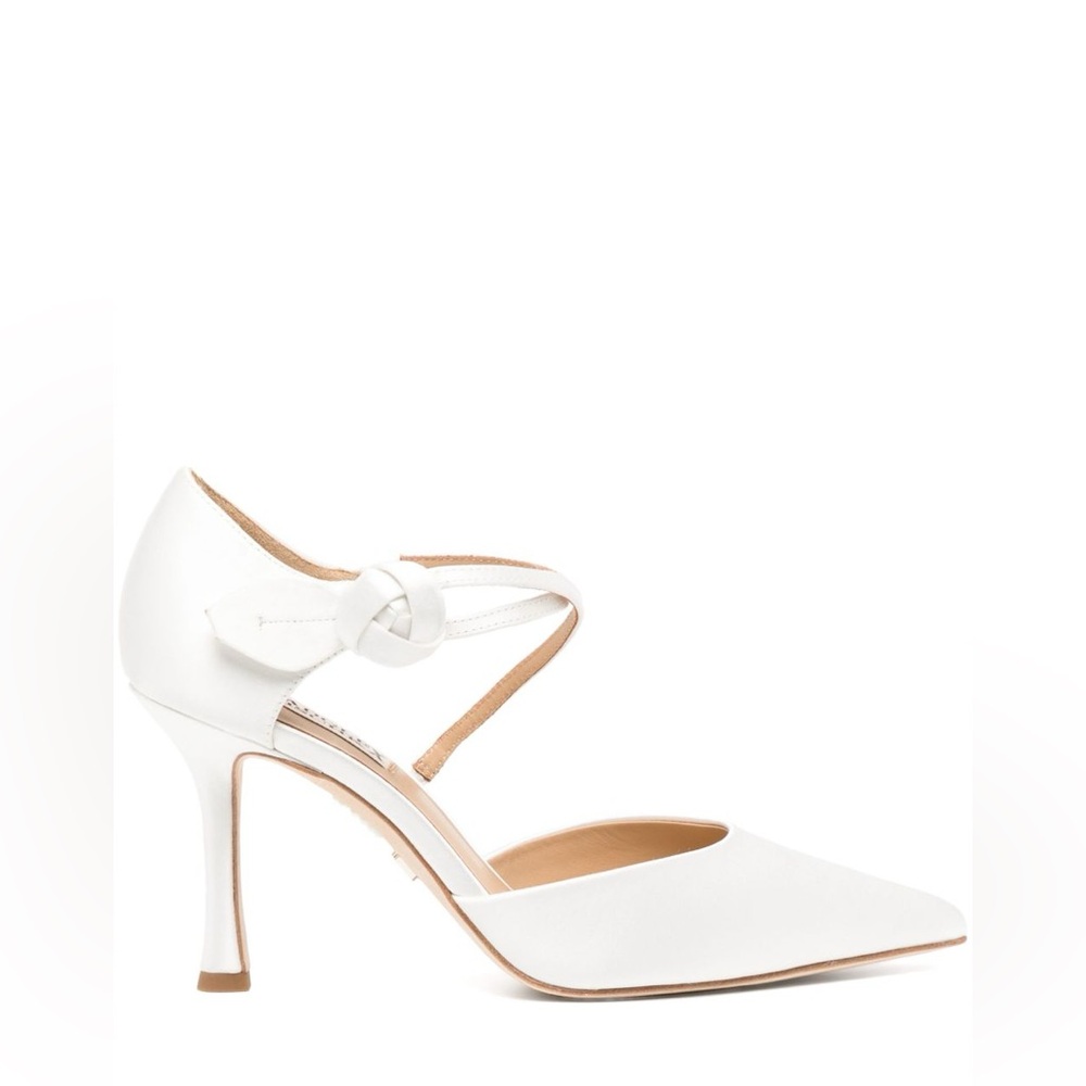 SOLD OUT Badgley Mischka White 85mm Jayden pumps